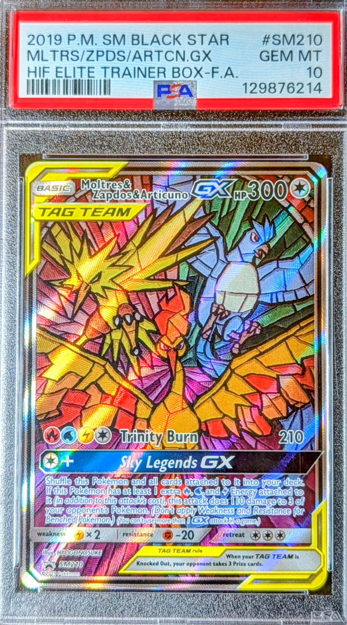 PSA 10 Moltres & Zapdos & Articuno GX SM210